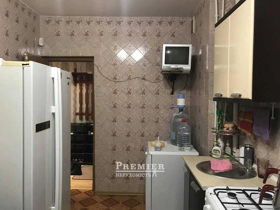 СРОЧНО!Продам трехкомнатную квартиру.