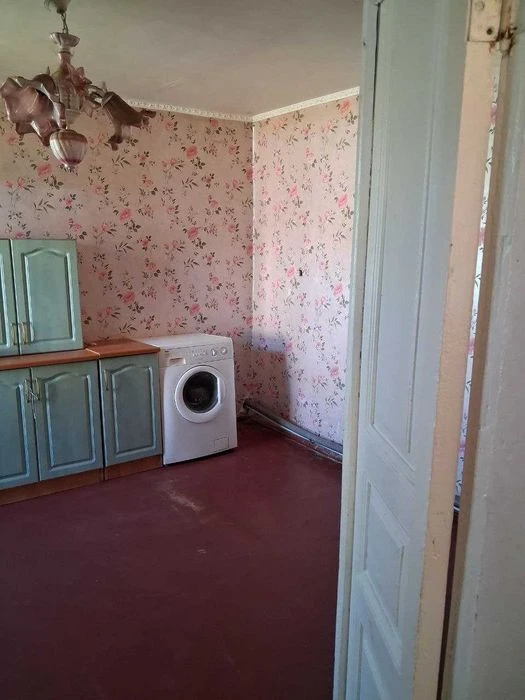 Продам 1/3 будинка в Основ'янському районі поруч с Одеской.