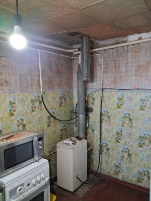 Продам 1/3 будинка в Основ'янському районі поруч с Одеской.