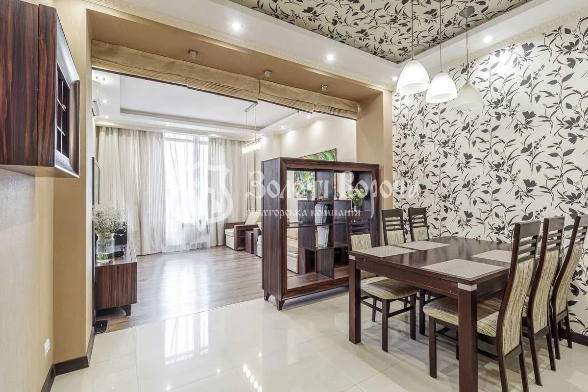 Продаж 2-кімнатної квартири 70 м², Жилянська вул., 59
