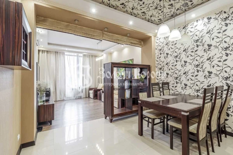Продаж 2-кімнатної квартири 70 м², Жилянська вул., 59