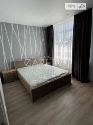 For sale 2-room apartment 67 sq. m. on Berezhanska Street 17 • ID 3465