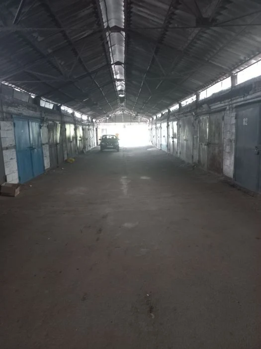 Продам капитальный гараж Днепр Солнечный