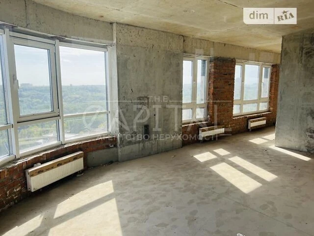 For sale 4-room apartment 173 sq. m on Vasylkivska street • ID 3468