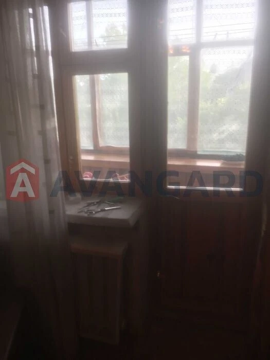 Продаж двокімнатної квартири , на правому березі
