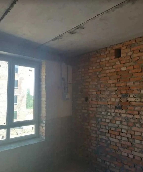 ПРОДАЖ! 2-х кімнатна квартира в зданому будинку по дуже вигі