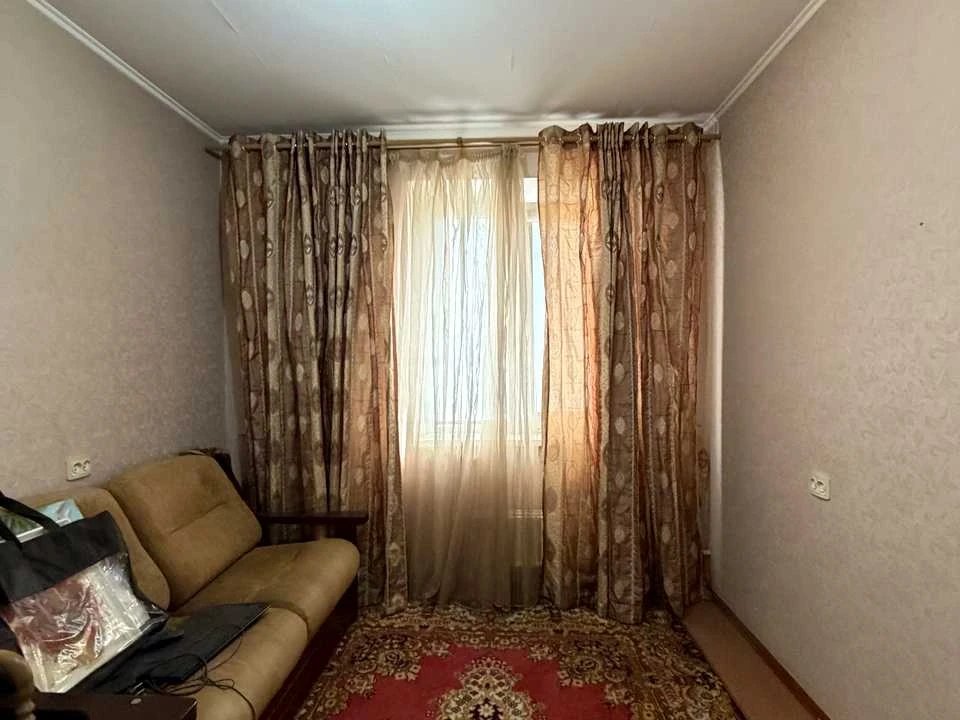 Квартира. Дніпро, Миру просп.