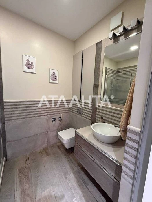 Luxurious apartment in Altair-2 residential complex. Middle floor, apartment on the right