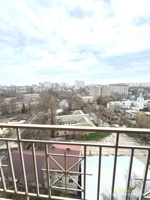 Продам однокомнатную квартиру в ЖК Одесский двор.
