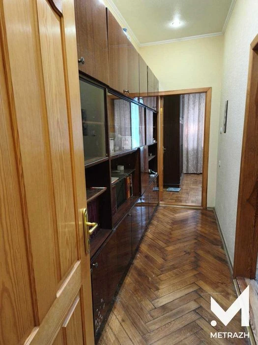 ПРОДАЖА! 3к квартира в центре / Держпром / 2 этаж / 50м2 / 9