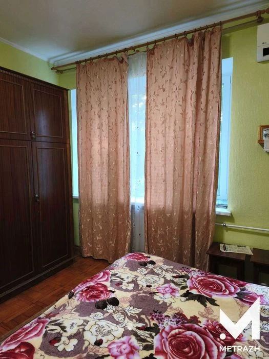 ПРОДАЖА! 3к квартира в центре / Держпром / 2 этаж / 50м2 / 9