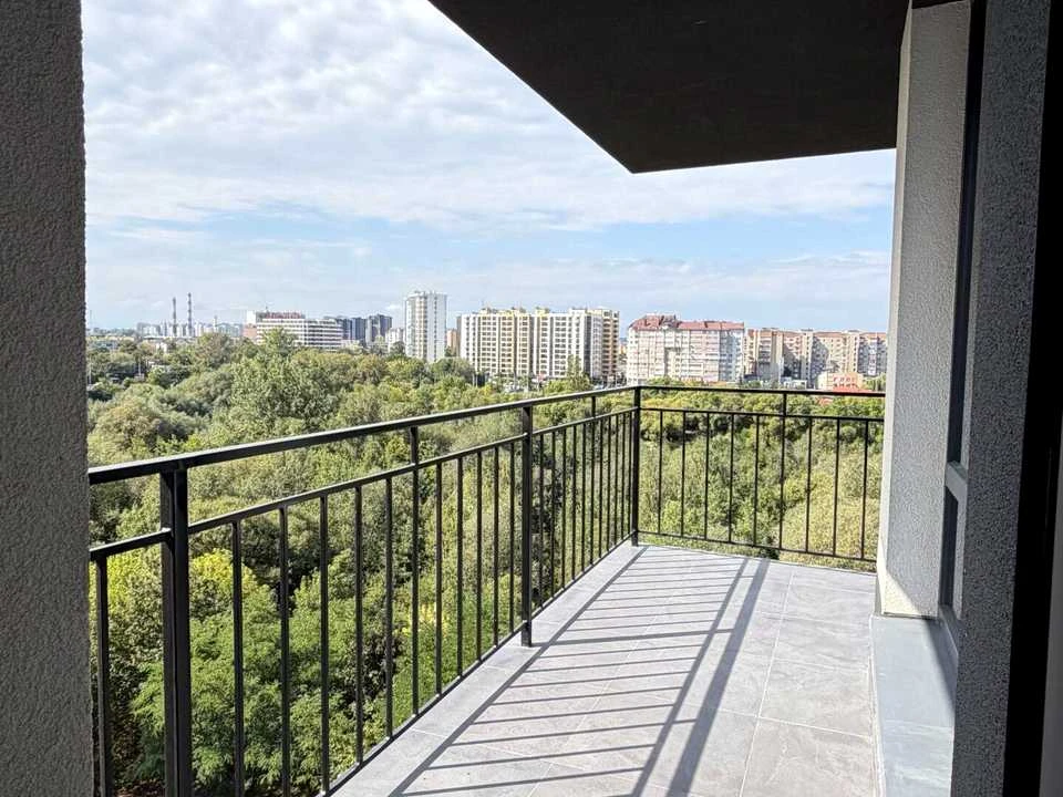 Квартира. Івано-Франківськ, Героїв Миколаєва вул., 129-А к