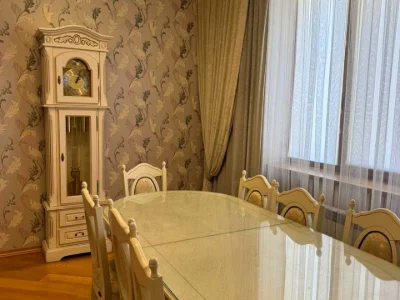 Квартира. Ужгород, Вишнева вул. (Поліни Осипенко)