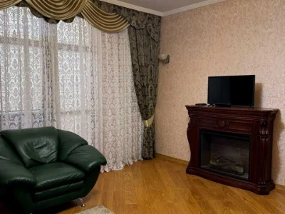 Квартира. Ужгород, Вишнева вул. (Поліни Осипенко)