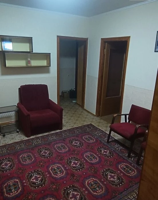 Продаж 3к квартири по вул. Екстер (колишня вул. Цвєтаєва), б