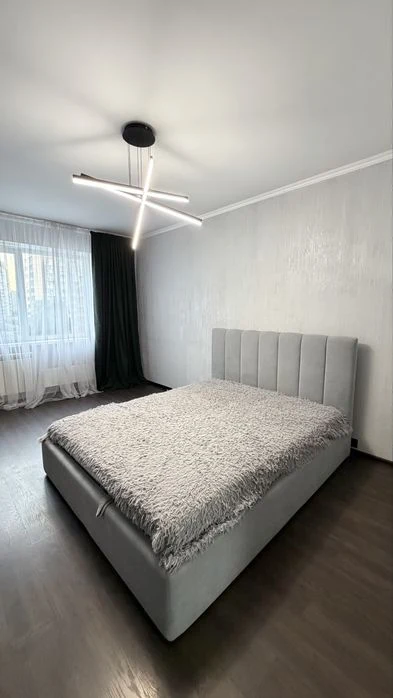Продаж Позняки 1 кімнатна квартира Григоренко