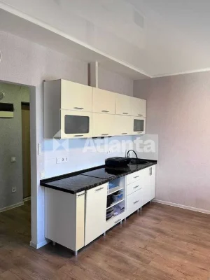 1-кімнатна 43 м² на Таїрова | цегляний будинок, ремонт, балк
