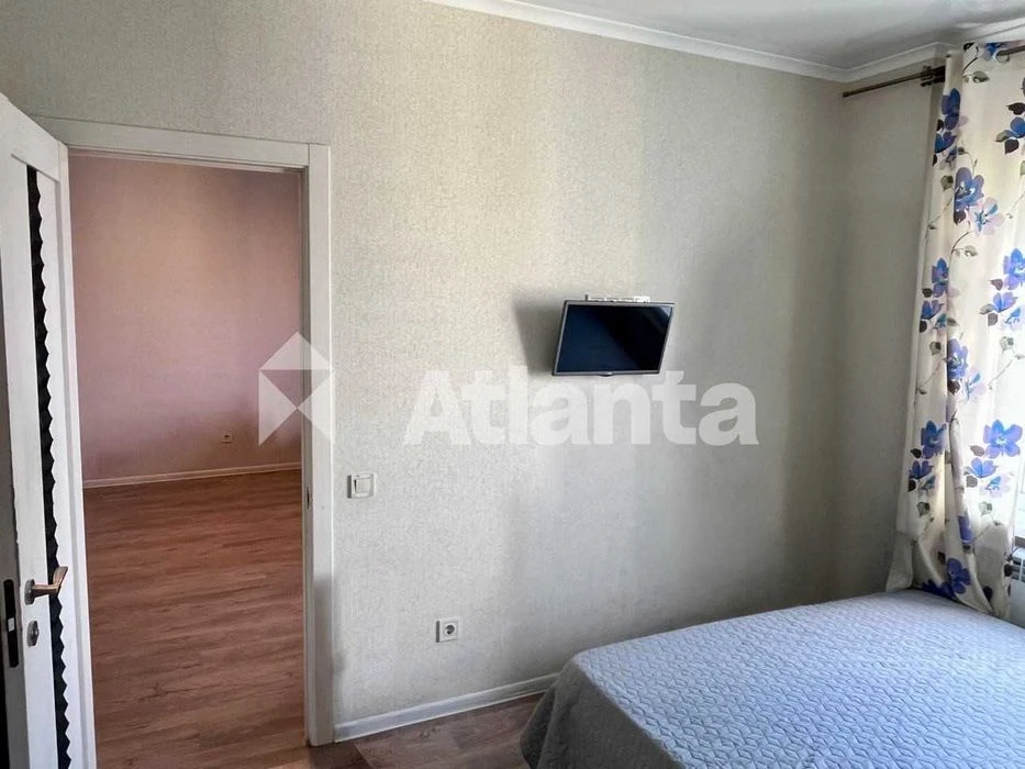 1-кімнатна 43 м² на Таїрова | цегляний будинок, ремонт, балк