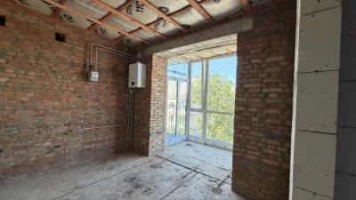 Квартири від  38 кв м  (1-3 поверхи), сучасний житловий комп