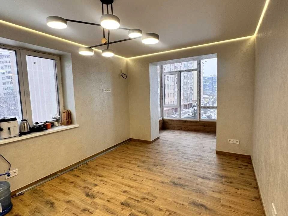 Квартира. Івано-Франківськ, Юліана Целевича вул.