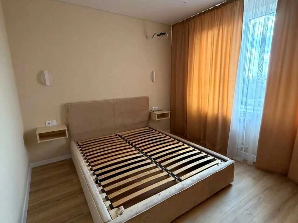 Квартира. Ужгород, Руська вул., (Будинок)