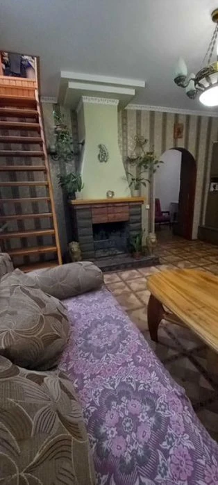 Частина будинку у тихому районі, 566823