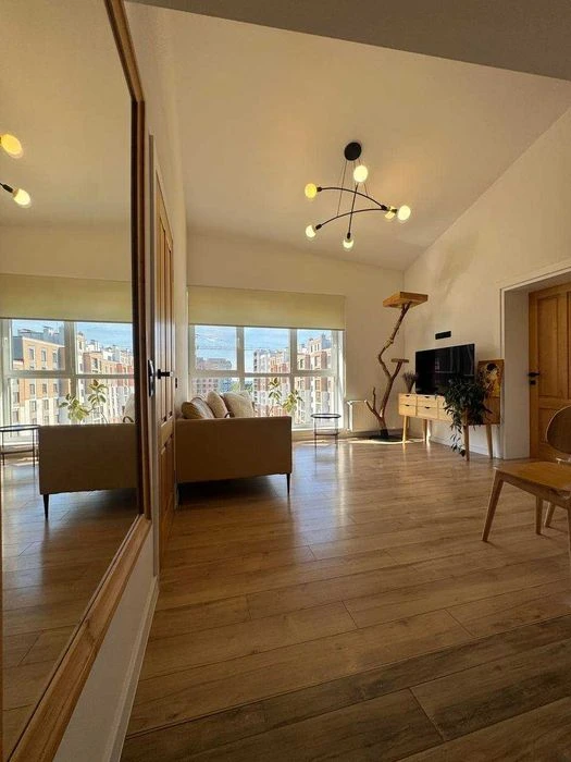1-кімнатна квартира 64,6 м² з другим рівнем та ремонтом