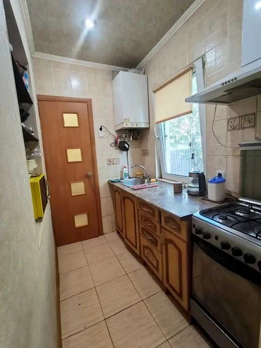 Продам невеликий 3к будинок Перемога Ділянка 8,5сот Опалення