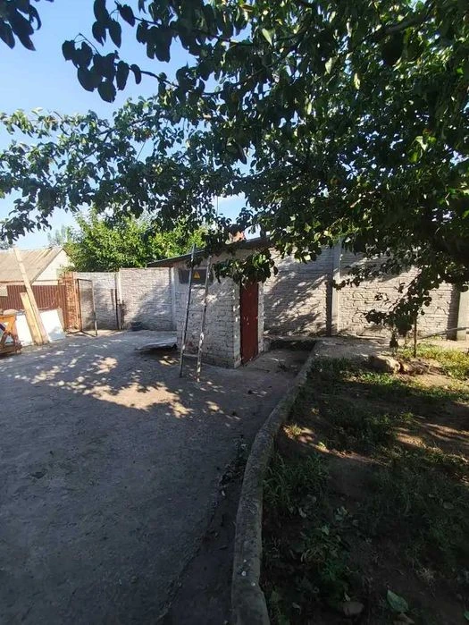Продам невеликий 3к будинок Перемога Ділянка 8,5сот Опалення