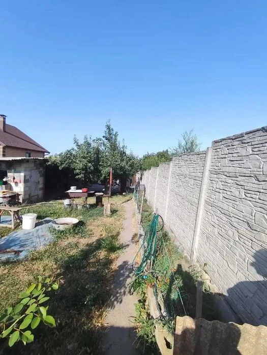 Продам невеликий 3к будинок Перемога Ділянка 8,5сот Опалення