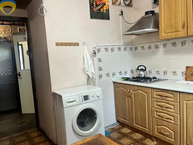 Продам 2-х комнатную квартиру на Черемушках в хорошем месте