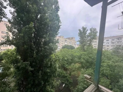 Таирова 1-но комнатная на Левитана с ремонтом ВП