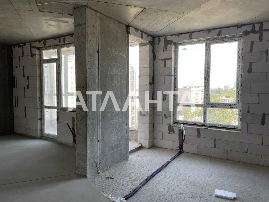 3 комн. квартира в новом ЖК "Акварель 3" на ул. Пишен