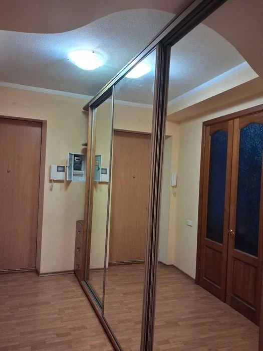 Продам 2кв. Соборний 232, відмінний стан.