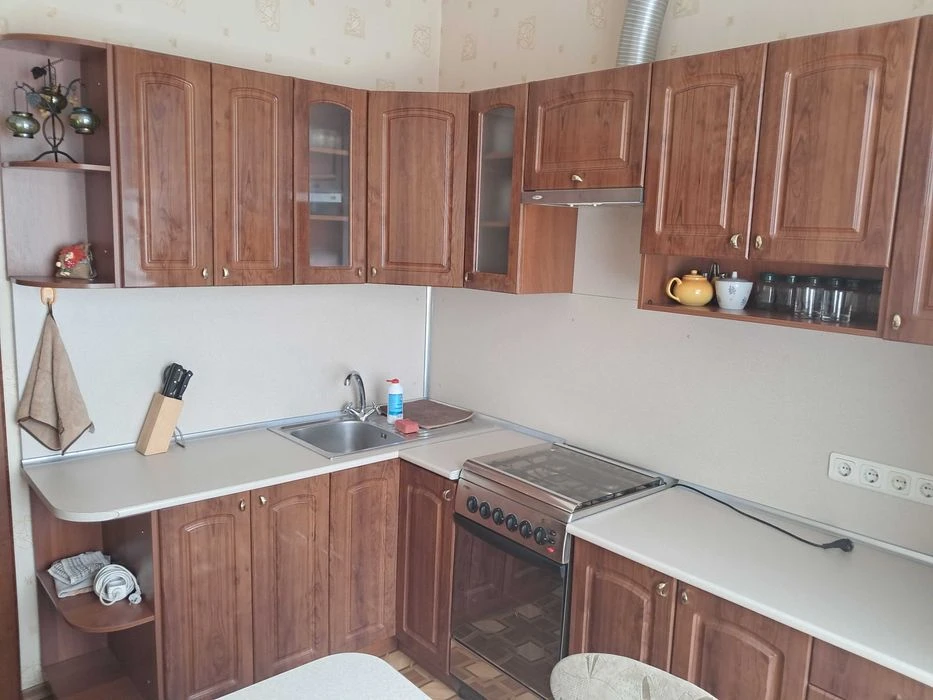 Продам 2кв. Соборний 232, відмінний стан.
