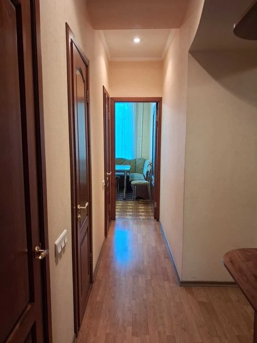 Продам 2кв. Соборний 232, відмінний стан.