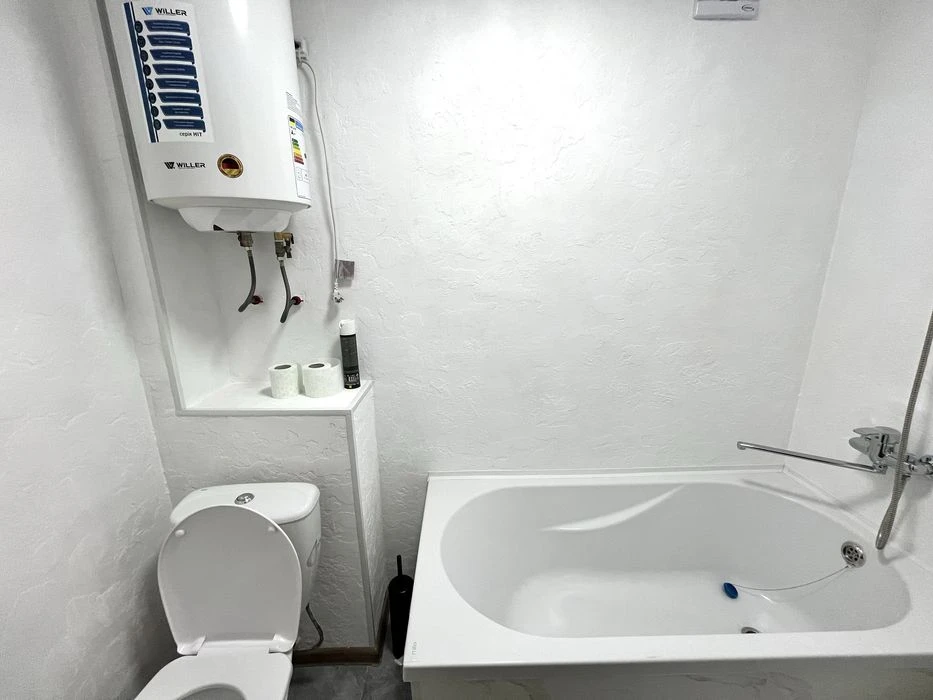 Продаж 3 кімнаної квартири Малий ринок