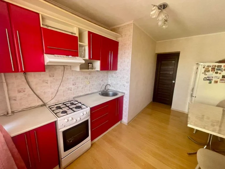 (5) Продам 3к квартиру на Вишенці 9081