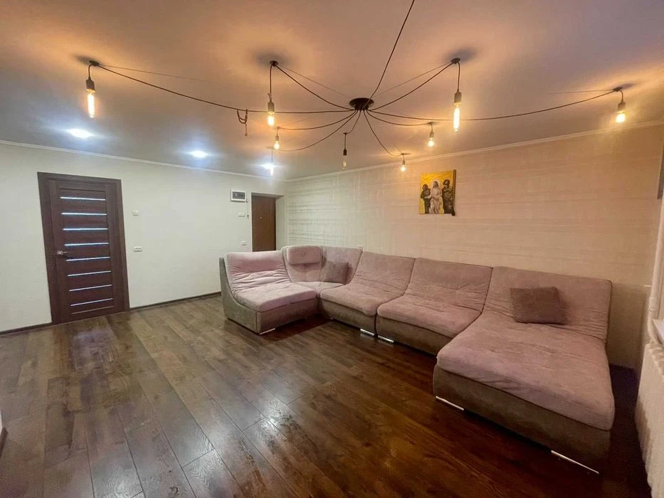 (5) Продам 3к квартиру на Вишенці 9081