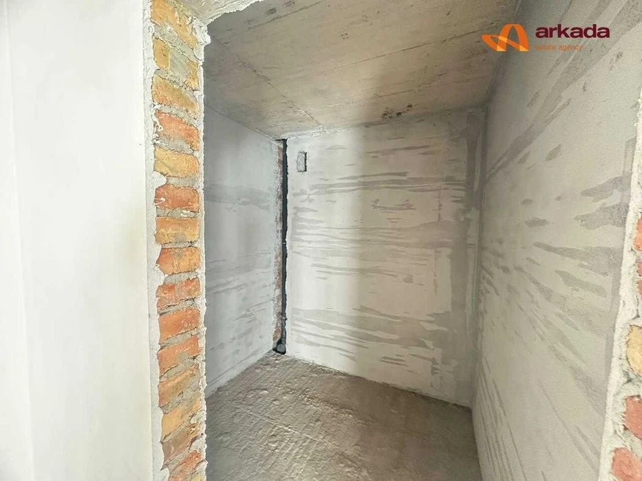 Продаж ЗДАНА 1 кім ЖК Централ Парк Центр вул. Національної Г