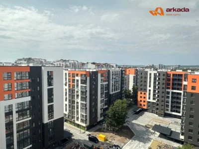 Продаж ЗДАНА 1 кім ЖК Централ Парк Центр вул. Національної Г
