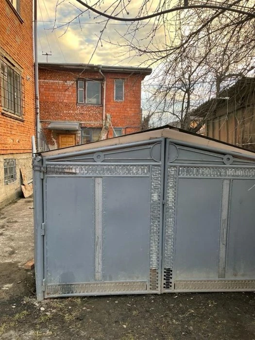 Продаж добротного будинку (217м2) біля вул. Хоткевича_OL