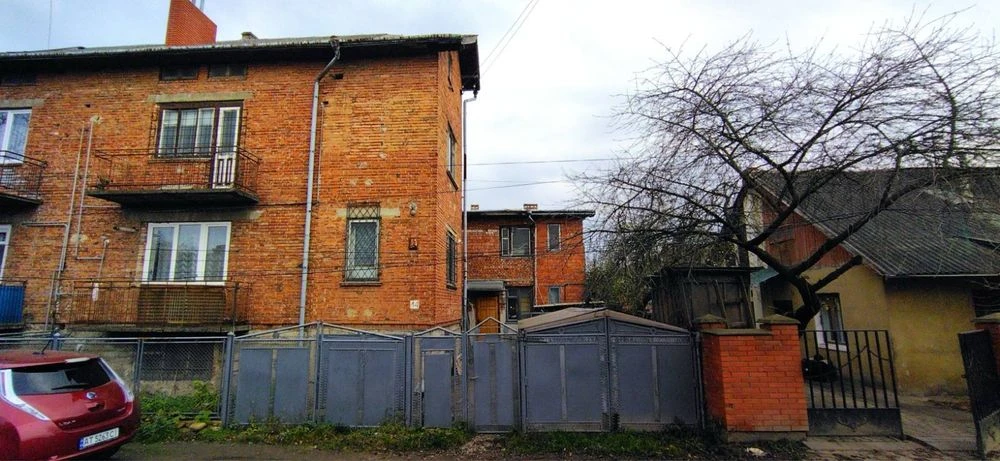 Продаж добротного будинку (217м2) біля вул. Хоткевича_OL