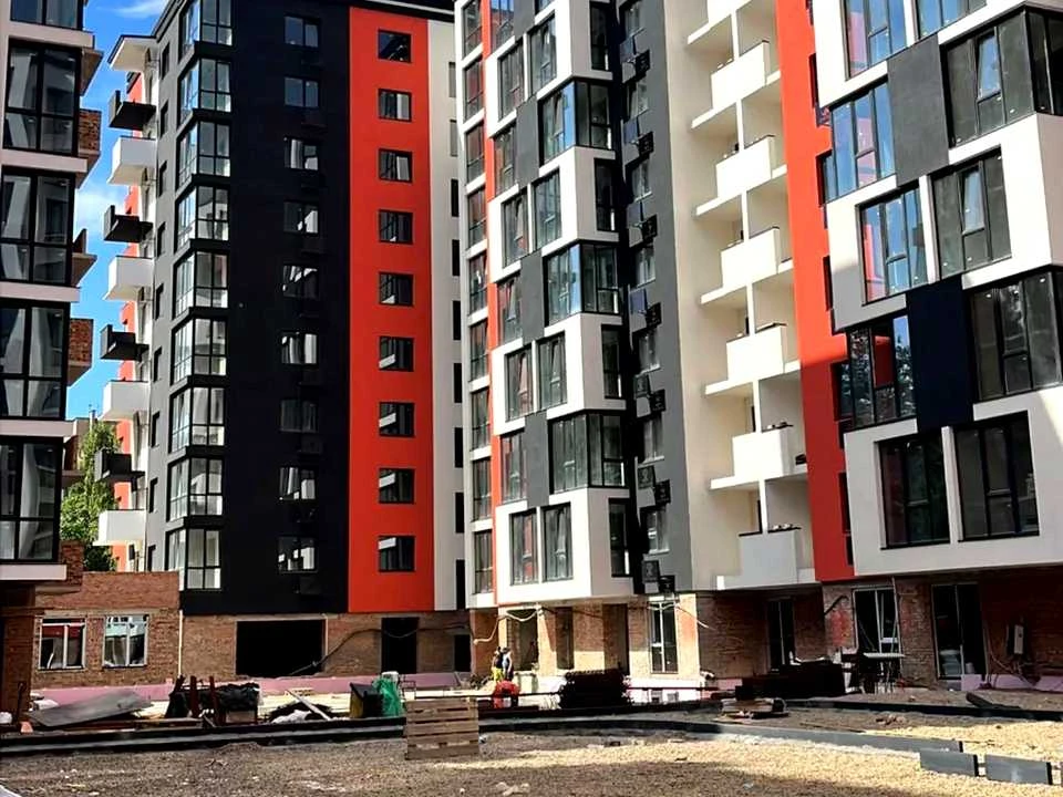 Квартира. Івано-Франківськ, Степана Бандери вул., (Будинок 1
