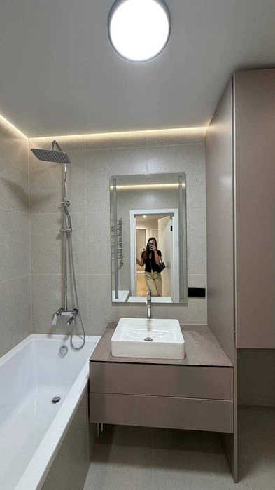 Продаж 2-кімнатної квартири в Manhattan UP