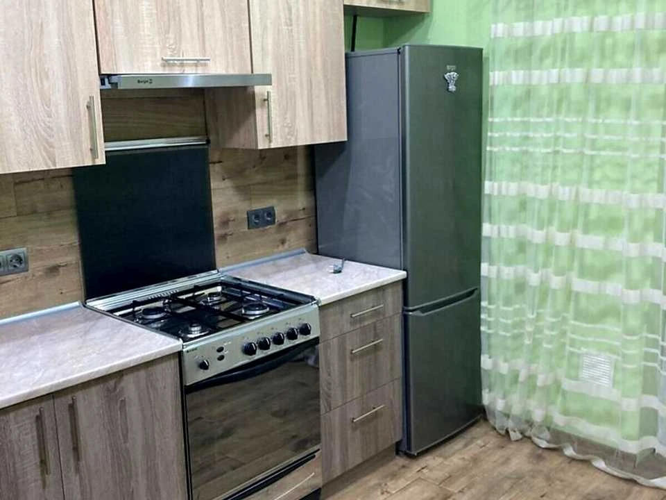 Квартира. Ужгород, Бориса Тлехаса вул. (Марії Заньковецької)