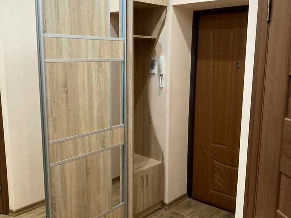 Квартира. Ужгород, Бориса Тлехаса вул. (Марії Заньковецької)