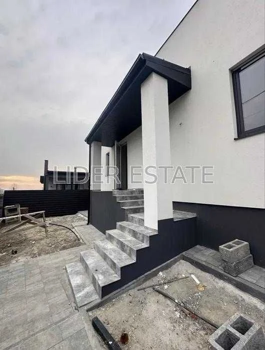 Продаж 4-кімн., будинку 135м², 5 соток | Ужгород