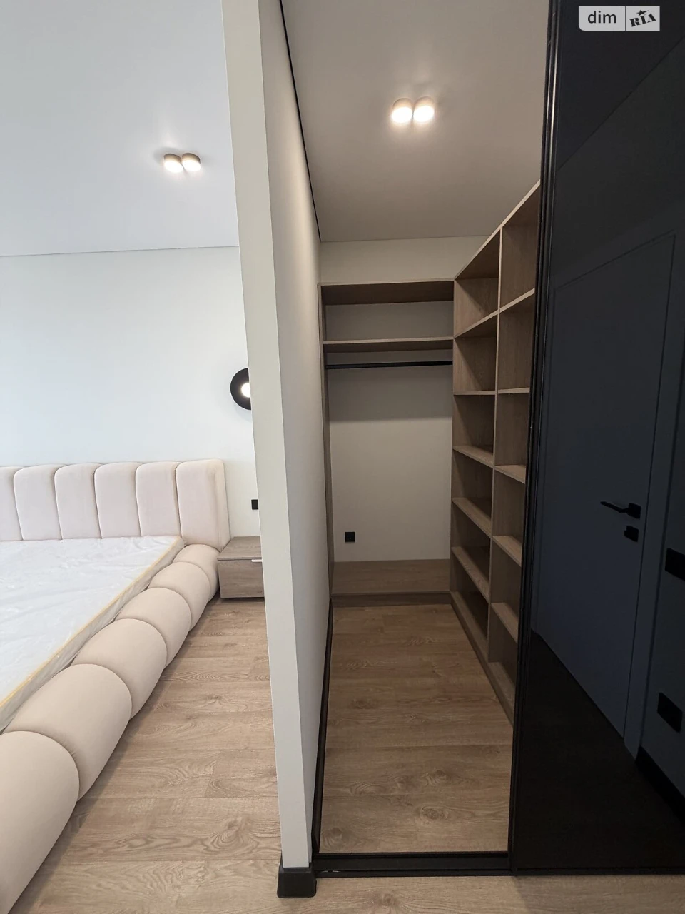Продаж Квартира Південний