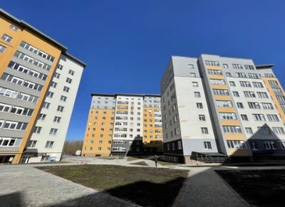 Продаж трикімнатної квартири в новобудові